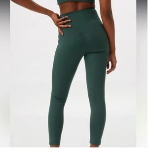 Girlfriend Collective ankle leggings